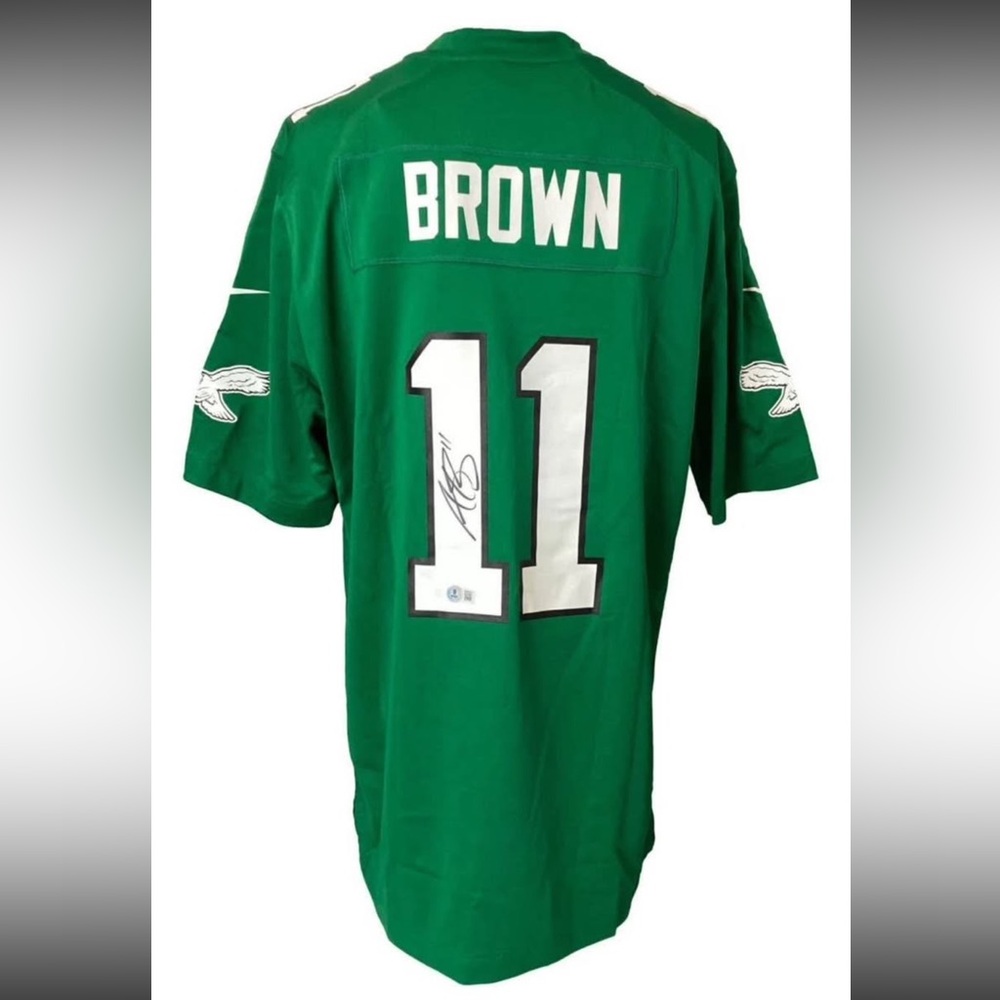 AJ Brown Signed Philadelphia Eagles Kelly Green Nike Jersey-Med